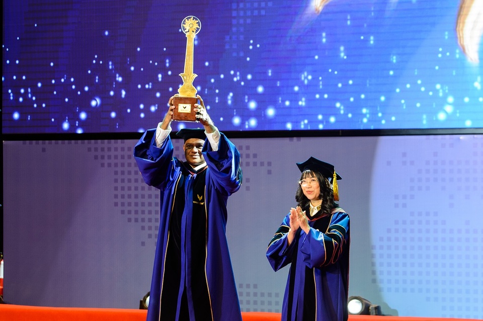 Trường đại học VinUni khai giảng năm học đầu tiên - 3 Trường đại học VinUni khai giảng năm học đầu tiên - 3