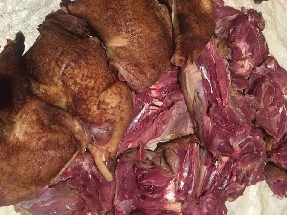 Rợn người món thịt gà tây đặc sản tràn ngập thị trường Tết - 1 Rợn người món thịt gà tây đặc sản tràn ngập thị trường Tết - 1
