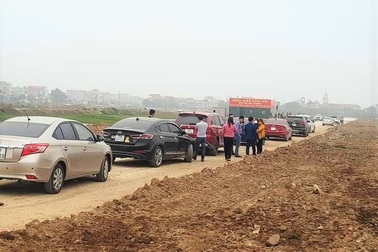 Cò "thổi" giá đất gần khu du lịch lên 300%, chính quyền vào cuộc ổn định