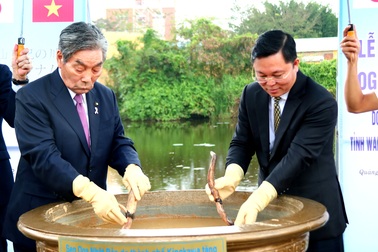 Nhật Bản tặng giống sen quý cho Quảng Nam