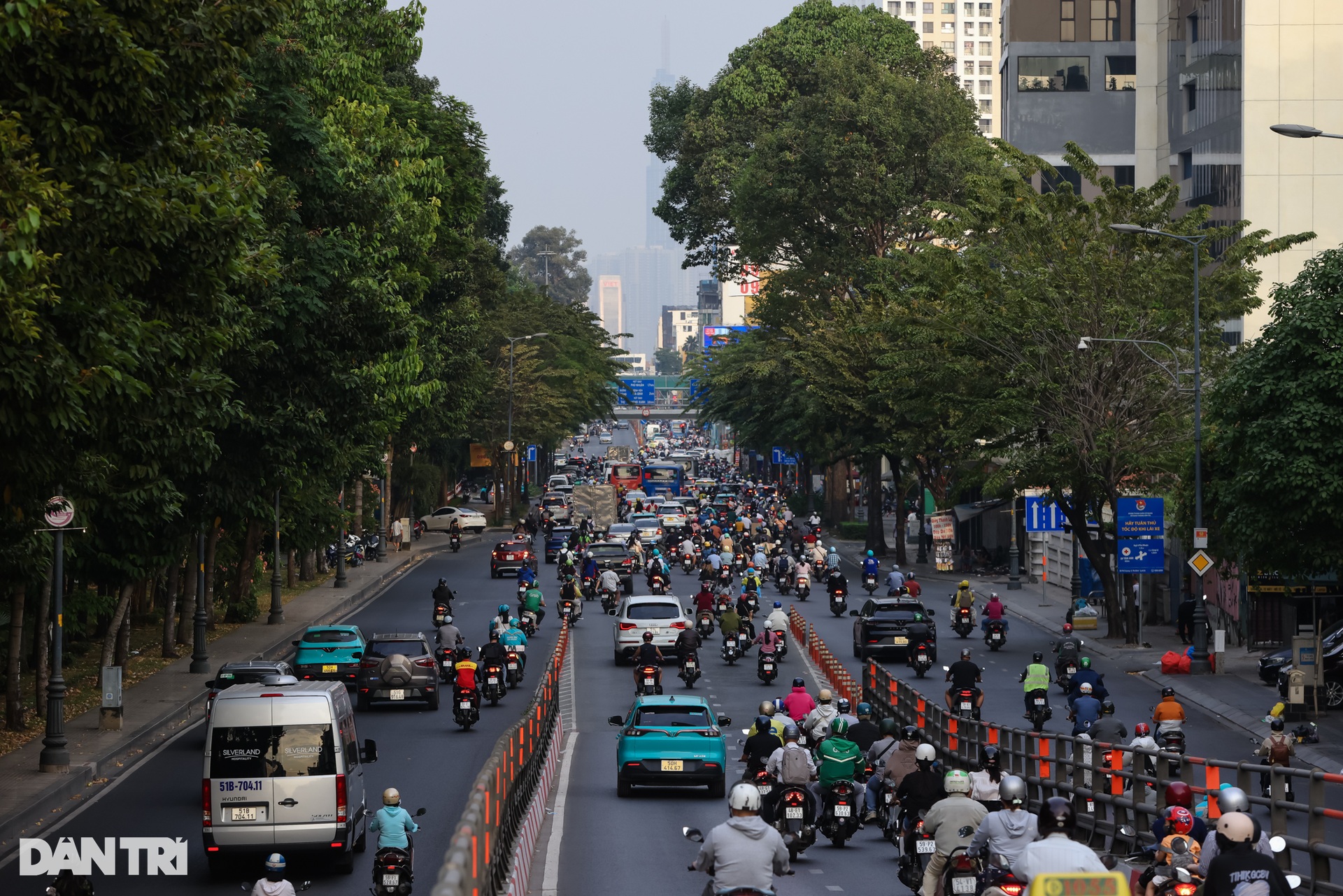 Hình ảnh so sánh trước và sau Tết: Giao thông dễ thở, ùn tắc giảm dần - 28