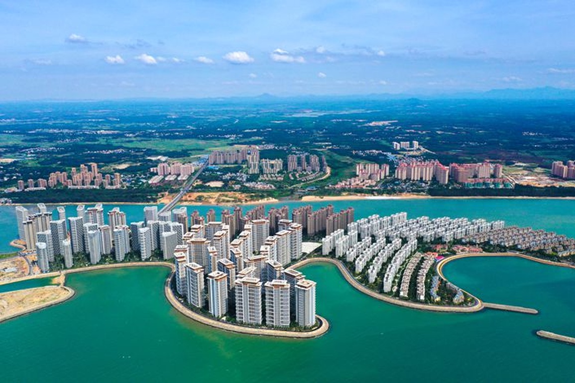 Cận cảnh Dubai của Trung Quốc, nơi Evergrande được lệnh phá bỏ 39 tòa nhà - 4 Cận cảnh Dubai của Trung Quốc, nơi Evergrande được lệnh phá bỏ 39 tòa nhà - 4