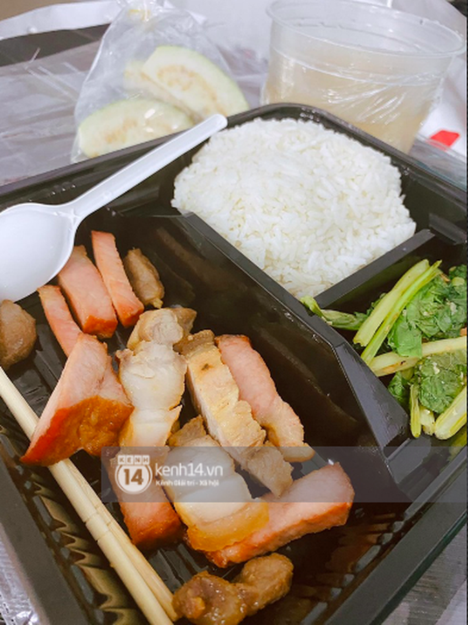 Những suất cơm nhìn là muốn ăn trong các khu cách ly Covid-19 tại Việt Nam: Ngon hơn cả cơm nhà, hội tụ đủ tinh hoa ẩm thực! - Ảnh 2. Những suất cơm nhìn là muốn ăn trong các khu cách ly Covid-19 tại Việt Nam: Ngon hơn cả cơm nhà, hội tụ đủ tinh hoa ẩm thực! - Ảnh 2.