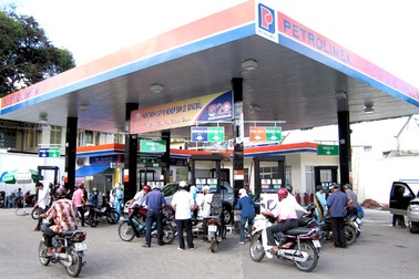 Lỗ "khủng" của Petrolimex do điều chỉnh tỷ giá?
