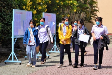 Cần Thơ: "Điểm danh" 4 thí sinh thủ khoa ở 4 tổ hợp thi tốt nghiệp THPT