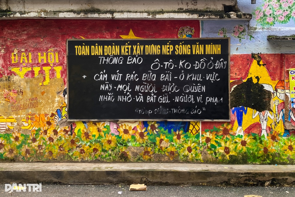 Hà Nội: Lạ lùng tổ dân phố cho phép bắt giữ người vứt rác bừa bãi - 1 Hà Nội: Lạ lùng tổ dân phố cho phép bắt giữ người vứt rác bừa bãi - 1