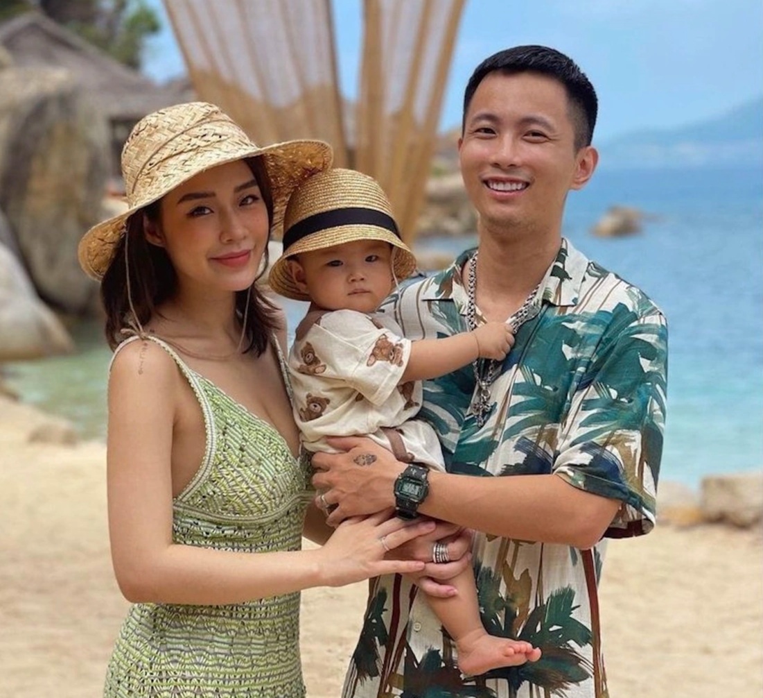 View - Hôn nhân lệch tuổi, nổi tiếng nghiện vợ của dàn &quot;Anh trai vượt chông gai&quot; | Báo Dân trí