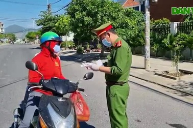 Hình ảnh Đà Nẵng ngày đầu thực hiện Chỉ thị 16 tại 4 phường