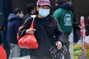 Người tái dương tính với virus corona mới không lây cho người khác