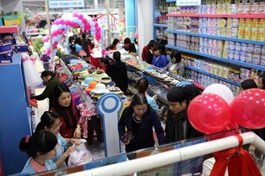 Tưng bừng khai trương siêu thị mẹ và bé Babysol 