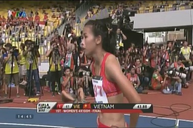 Đội nữ giành HCV chạy tiếp sức 4x100m