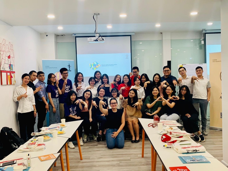 Ba lời khuyên dành cho bạn trẻ muốn chinh phục Chứng chỉ danh giá ICAEW CFAB - 1 Ba lời khuyên dành cho bạn trẻ muốn chinh phục Chứng chỉ danh giá ICAEW CFAB - 1