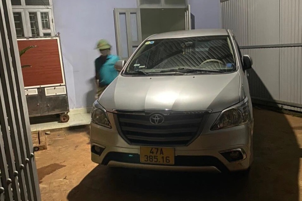 Xuyên đêm truy tìm xe ô tô tăng ga vượt chốt kiểm dịch - 2 Xuyên đêm truy tìm xe ô tô tăng ga vượt chốt kiểm dịch - 2