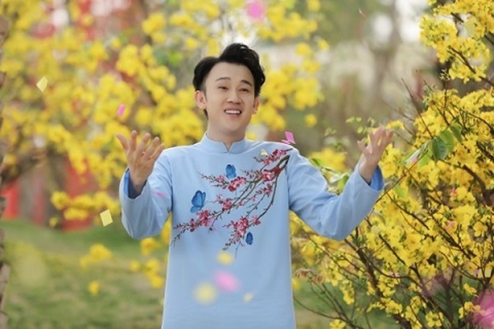 MV Tết của Dương Triệu Vũ cán mốc 2,5 triệu views sau 1 tuần - 3 MV Tết của Dương Triệu Vũ cán mốc 2,5 triệu views sau 1 tuần - 3