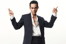 Hữu Thanh Tùng lịch lãm tham gia "Quý ông hoàn mỹ"