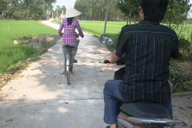 An toàn giao thông nông thôn: SOS!