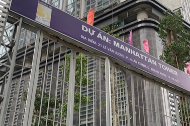 Lùm xùm tại dự án "đất vàng" Manhattan 21 Lê Văn Lương: Cư dân lãnh đủ