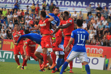 Văn Toàn lập siêu phẩm, HA Gia Lai vào tứ kết cúp quốc gia 2019