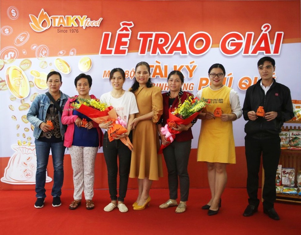 Hơn 8 cây vàng 9999 dành cho khách hàng MUA BỘT TÀI KÝ- RINH VÀNG PHÚ QUÝ - 2 Hơn 8 cây vàng 9999 dành cho khách hàng MUA BỘT TÀI KÝ- RINH VÀNG PHÚ QUÝ - 2