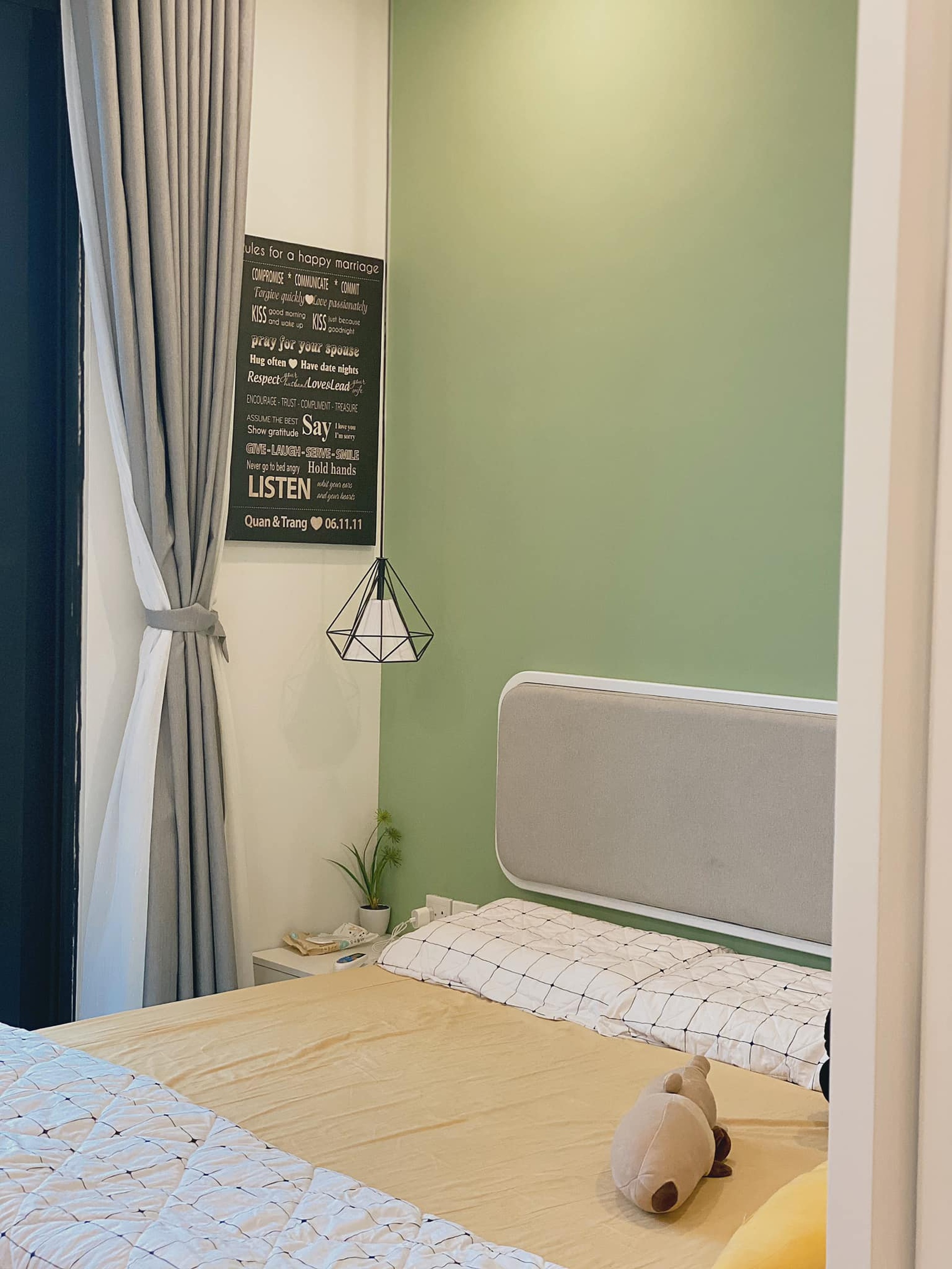 Bên trong căn hộ nhỏ xinh 53 m2 với nội thất màu xanh bơ lạ mắt - 18