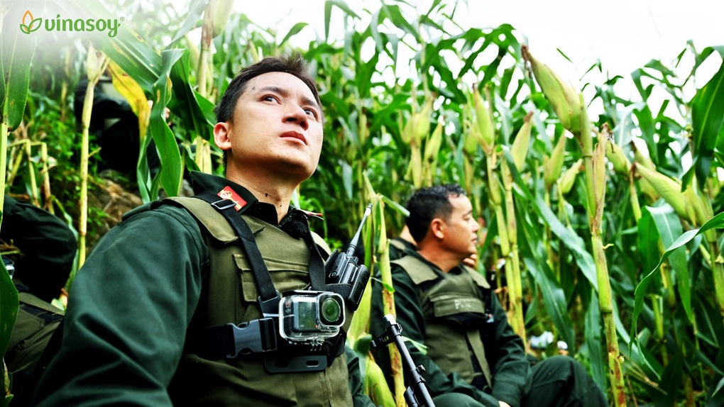 “Cứng cáp trăm phần”, góp sức xây dựng quê hương từ những điều bình dị - 1 “Cứng cáp trăm phần”, góp sức xây dựng quê hương từ những điều bình dị - 1