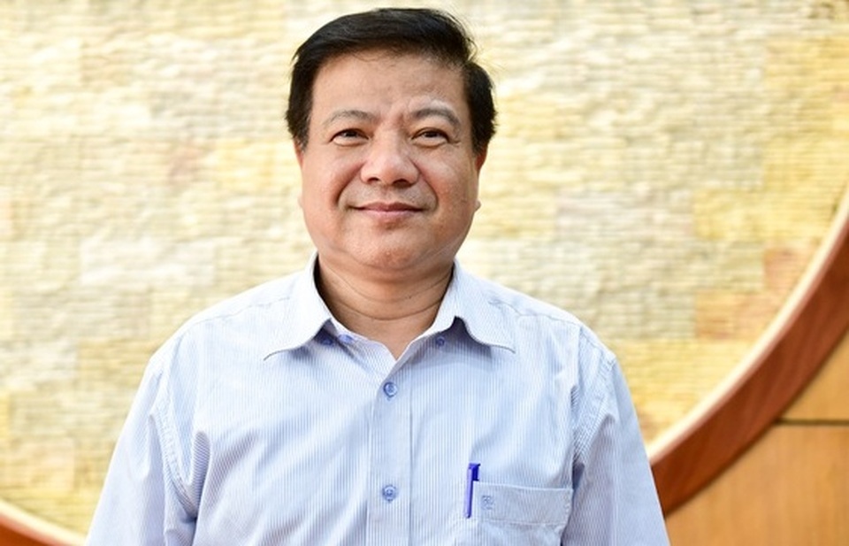 Chuyên gia đầu ngành về bệnh truyền nhiễm: “Virus corona mới lây sang nhân viên y tế giống SARS” - 1 Chuyên gia đầu ngành về bệnh truyền nhiễm: “Virus corona mới lây sang nhân viên y tế giống SARS” - 1