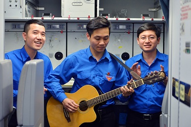 Tưng bừng Ngày hội Thanh niên trên các chuyến bay 4 sao