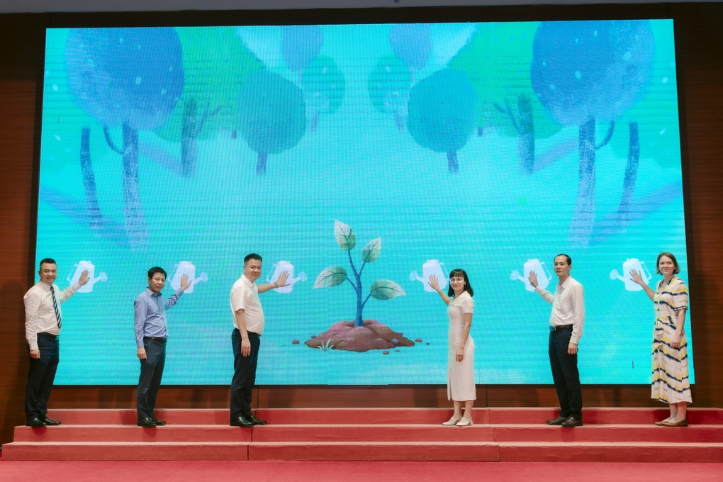 Hành trình gieo mầm sống xanh cho thế hệ trẻ của Elmich Việt Nam - 4 Hành trình gieo mầm sống xanh cho thế hệ trẻ của Elmich Việt Nam - 4