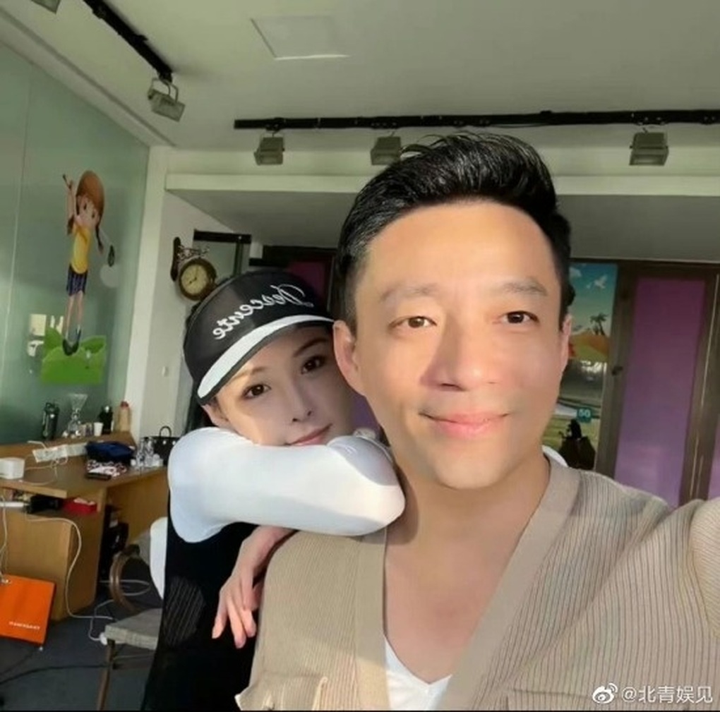 Chồng cũ của Từ Hy Viên chia tay bạn gái người mẫu nóng bỏng - 5 Chồng cũ của Từ Hy Viên chia tay bạn gái người mẫu nóng bỏng - 5