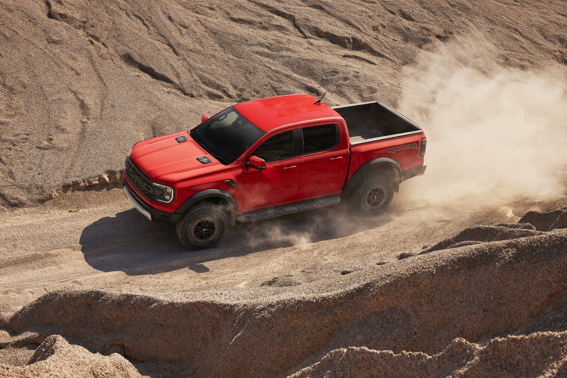 Ford Ranger Raptor thế hệ mới ra mắt, có bản V6 tăng áp kép - 3 Ford Ranger Raptor thế hệ mới ra mắt, có bản V6 tăng áp kép - 3