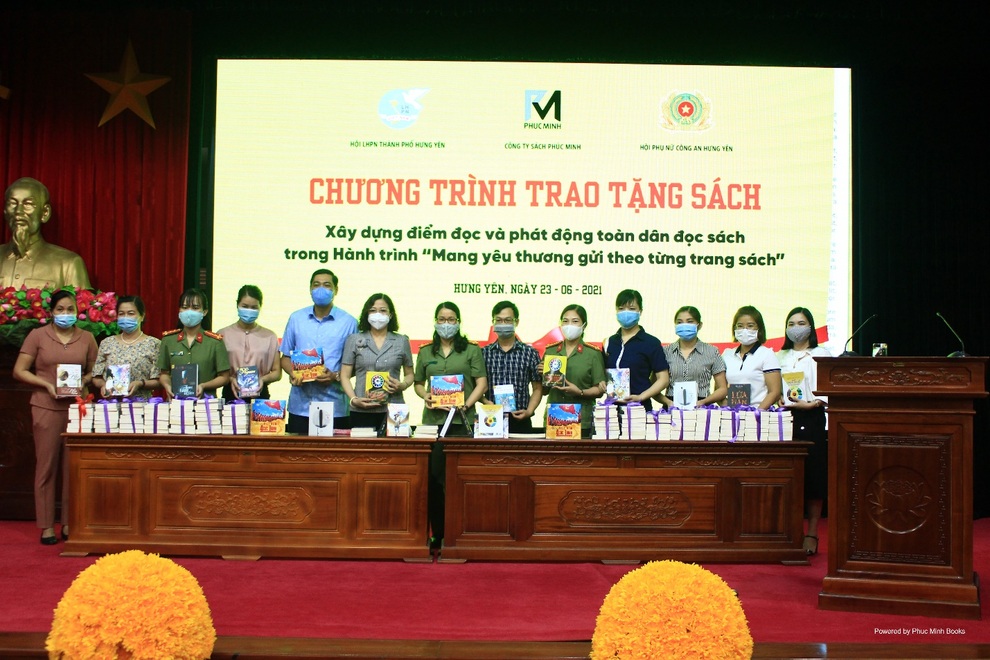 Nữ công an Hưng Yên kết nối và lan tỏa văn hóa đọc - 1 Nữ công an Hưng Yên kết nối và lan tỏa văn hóa đọc - 1