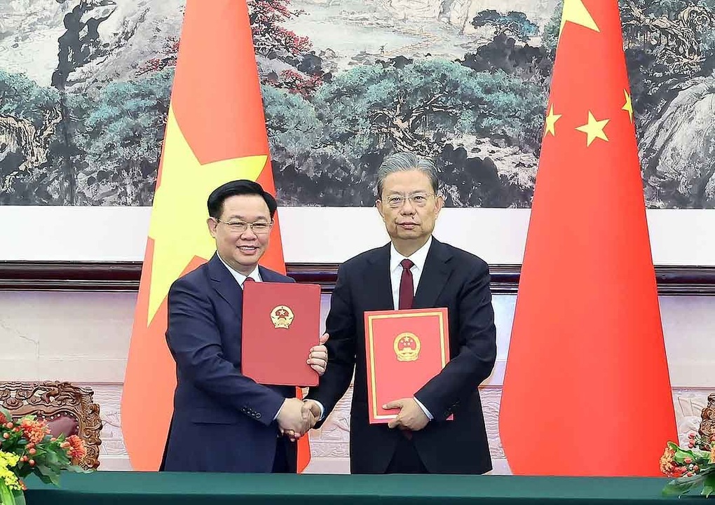Lần đầu tiên thành lập Ủy ban hợp tác giữa Quốc hội Việt Nam và Trung Quốc - 1 Lần đầu tiên thành lập Ủy ban hợp tác giữa Quốc hội Việt Nam và Trung Quốc - 1