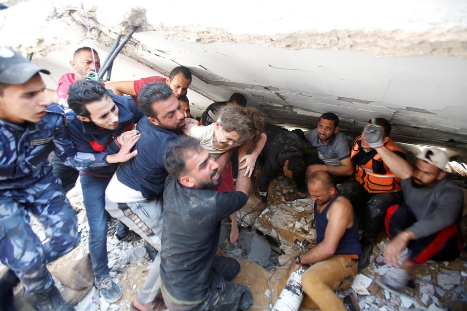 17 người trong một gia đình ở Gaza chết vì vụ không kích của Israel - 1 17 người trong một gia đình ở Gaza chết vì vụ không kích của Israel - 1
