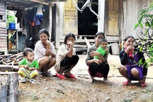 Nỗi lòng người dân vùng động đất