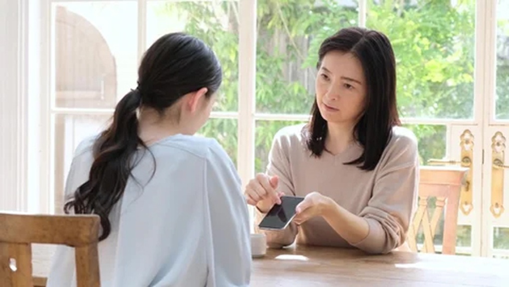 Tôi mới 26 tuổi nhưng mẹ giục cưới, sinh con gấp - 1 Tôi mới 26 tuổi nhưng mẹ giục cưới, sinh con gấp - 1