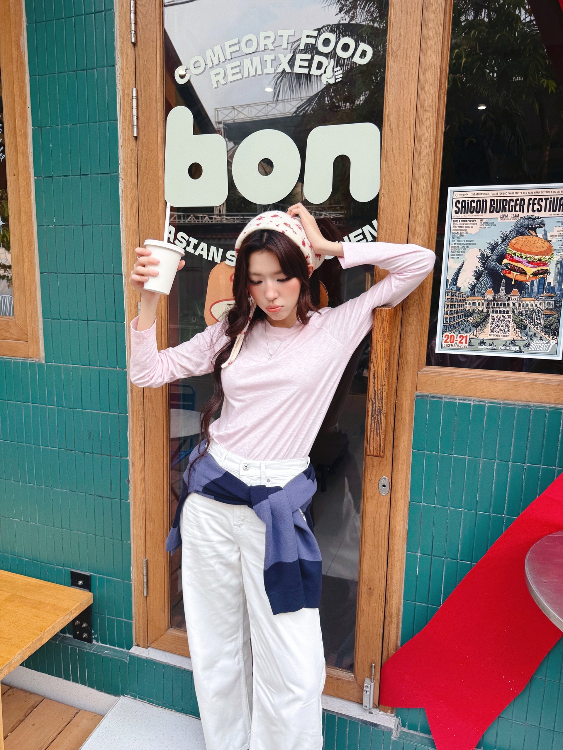 Lamoon: Em xinh từng đóng cảnh nóng, động thái sau tin đồn đời tư - 12 Lamoon: Em xinh từng đóng cảnh nóng, động thái sau tin đồn đời tư - 12