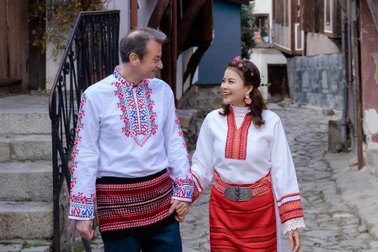 Tác giả "Lỡ hẹn Paris" tiết lộ chuyện tình