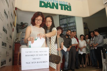 Bạn đọc Dân trí đã ủng hộ hơn 764 triệu đồng "Tiếp sức ngư dân bám biển"