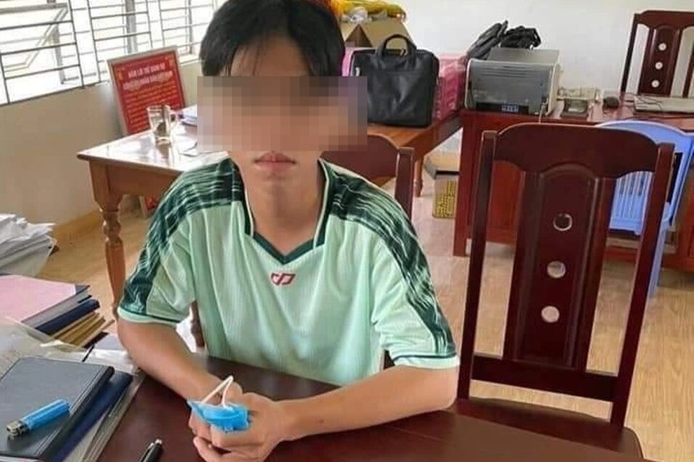 Nghi phạm sát hại thầy hiệu trưởng khai đột nhập nhà nạn nhân để trộm cắp - 1 Nghi phạm sát hại thầy hiệu trưởng khai đột nhập nhà nạn nhân để trộm cắp - 1