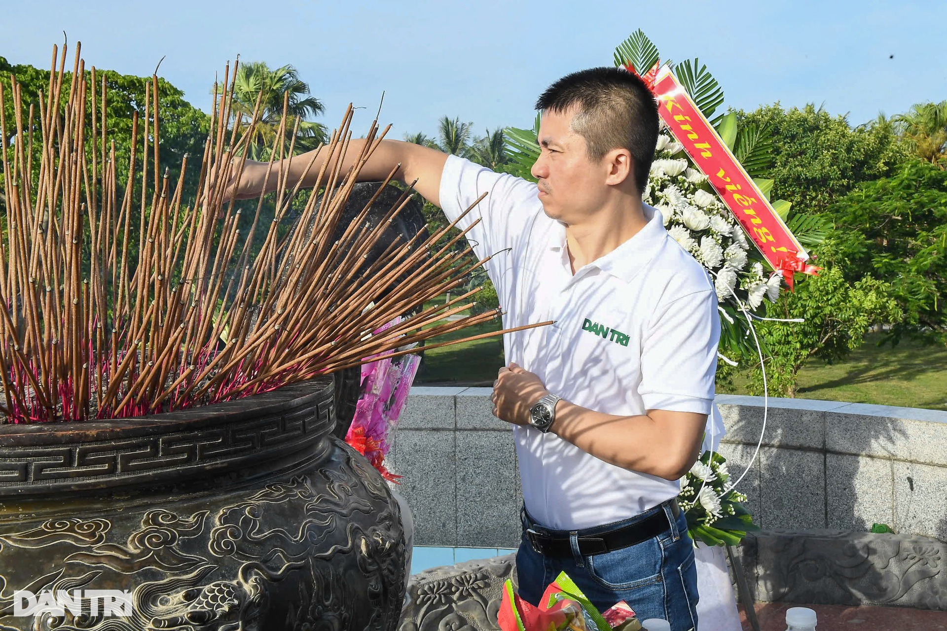 Những liệt sỹ tuổi 20 xương thành đá, máu thành hoa viết nên hòa bình - 17