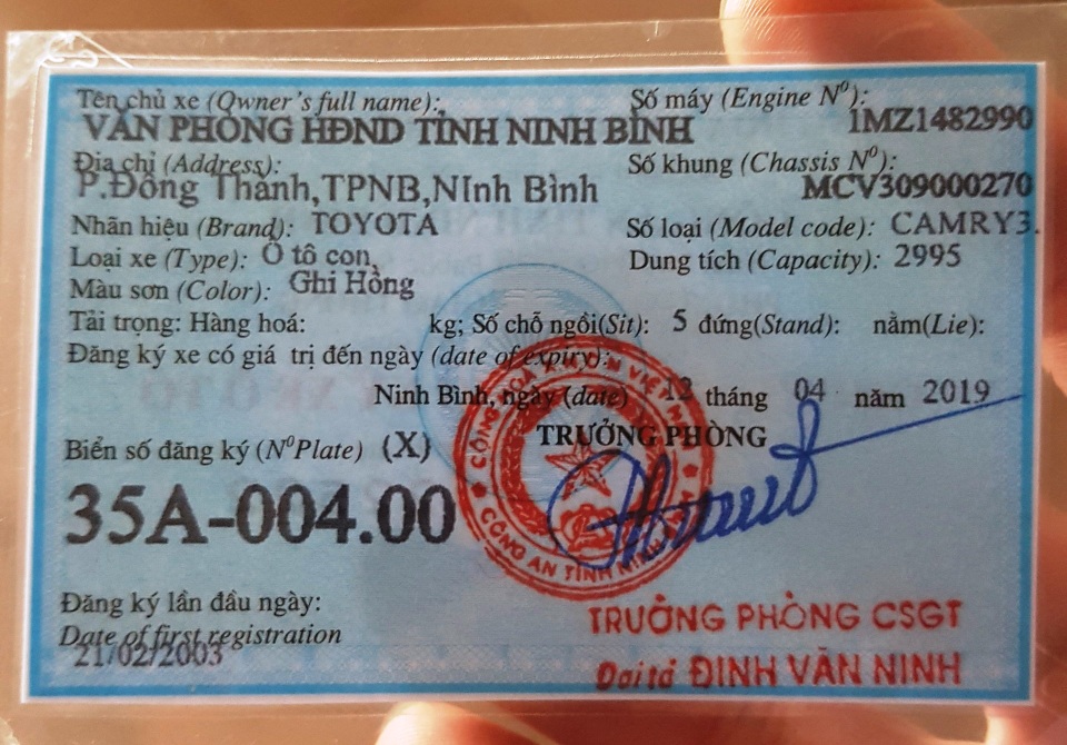 Cấp biển số mới cho chiếc xe Camry mang 2 biển xanh chở lãnh đạo Ninh Bình - 4 Cấp biển số mới cho chiếc xe Camry mang 2 biển xanh chở lãnh đạo Ninh Bình - 4