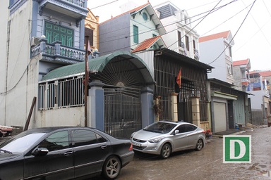 Nơi xảy ra vụ nổ kinh hoàng: Làm giàu nhờ tên lửa, đầu đạn, xe tăng cũ