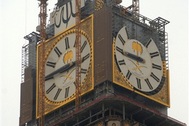 Đồng hồ lớn nhất thế giới sắp đổ chuông tại thánh địa Mecca