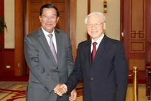 "Việt Nam - Campuchia luôn đoàn kết, kề vai sát cánh"