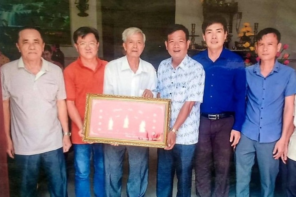 Cựu binh vươn lên trong cuộc sống, làm vườn thu hàng trăm triệu đồng - 2 Cựu binh vươn lên trong cuộc sống, làm vườn thu hàng trăm triệu đồng - 2