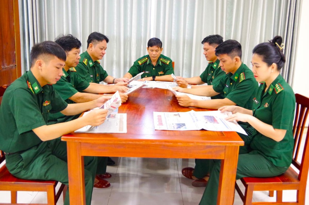 Bộ đội Biên phòng TPHCM tích cực học và làm theo Bác - 1 Bộ đội Biên phòng TPHCM tích cực học và làm theo Bác - 1