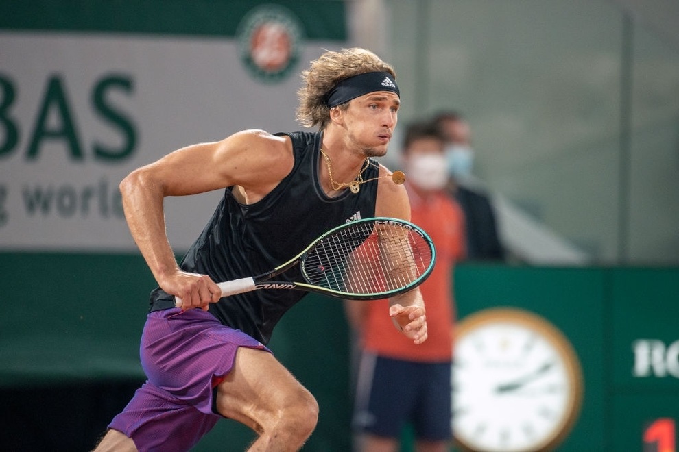 Medvedev, Zverev và Tsitsipas dắt nhau qua vòng ba Roland Garros - 3 Medvedev, Zverev và Tsitsipas dắt nhau qua vòng ba Roland Garros - 3