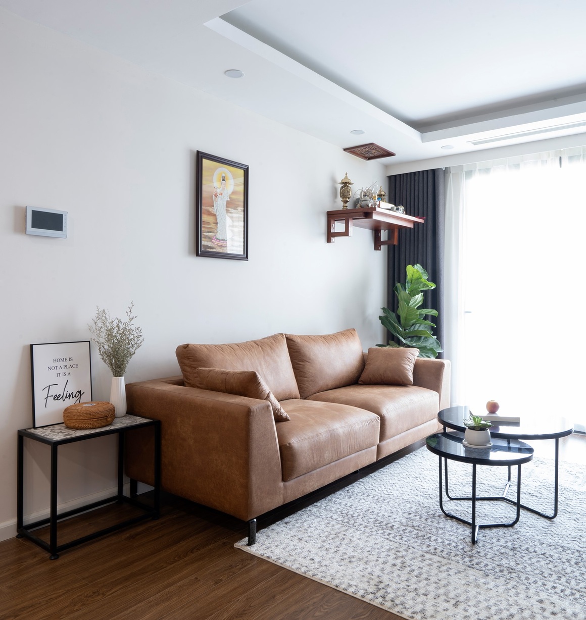 Ngắm căn hộ 3 ban công với nội thất tự thiết kế siêu thoáng, nhìn là mê - 2 Ngắm căn hộ 3 ban công với nội thất tự thiết kế siêu thoáng, nhìn là mê - 2