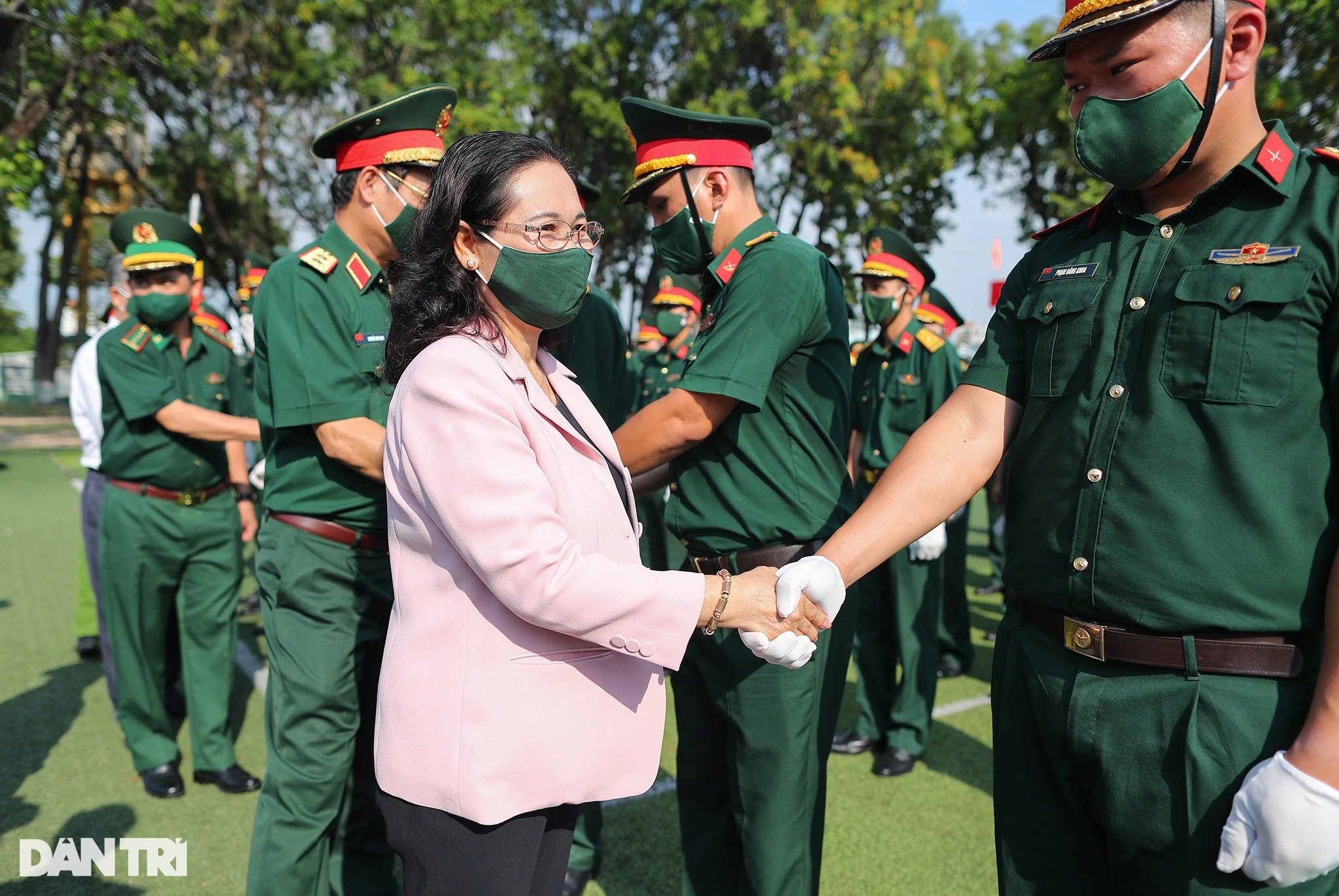 Lực lượng vũ trang TPHCM uy nghi, dũng mãnh ở Lễ ra quân huấn luyện 2022 - 13 Lực lượng vũ trang TPHCM uy nghi, dũng mãnh ở Lễ ra quân huấn luyện 2022 - 13