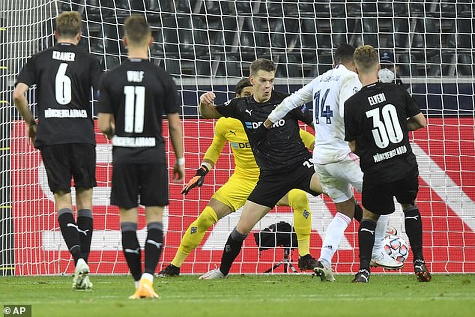 Trận chiến sống còn định đoạt số phận Real Madrid và Inter Milan - 2 Trận chiến sống còn định đoạt số phận Real Madrid và Inter Milan - 2